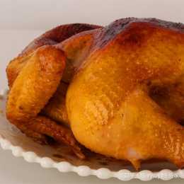 想不想在家DIY烤香噴噴的烤全雞，怎麼烤，跟著空氣炸鍋來烤！