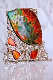 斑彩石——稀有的七彩寶石，為什麼需要覆膜處理？