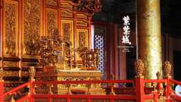 北京故宮5點前準時關門，任何人不能逗留，源於59年發生的事