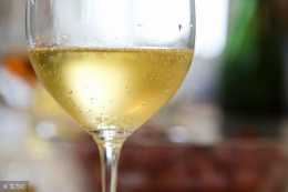 什麼是無酒精葡萄酒？與普通葡萄酒有什麼不同？