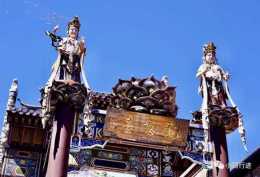 北京門頭溝白瀑寺的誇張雕塑是為了商業效果還是本就如此？